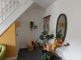 #147 Charming House in Treorchy - Sleeps 5