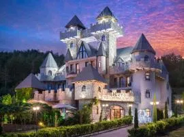Royal Valentina Castle
