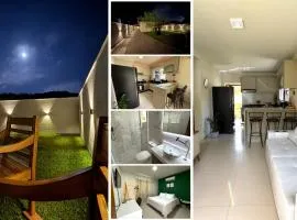 Casa com ampla area externa - 1 dormitório - wifi 500mb - garagem - perfeito para pets - proximo as praias do norte