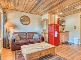 Fox Den Cozy Mountain Apt In GMF