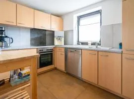 Monteure Zimmer 1 privates Zimmer mit 2Betten und gemeinschaftliches Bad in OG