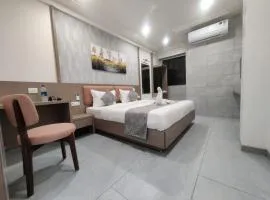 Hotel Emirest
