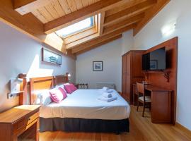 Hotel Casa Azcona, hôtel à Zizur Mayor