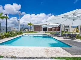 2 BR cozy apartment 3 minutes to Downtown Punta Cana