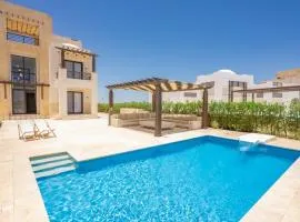 3BR Twin Ancient Sands Villa Private Pool & Lagoon