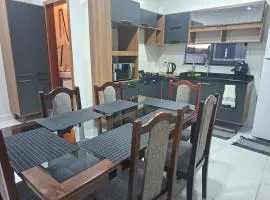 Casa aconchegante para hóspedes em condomínio
