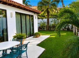 Cancún Villa Mexicana con acceso a la Playa, Hotel in Cancún