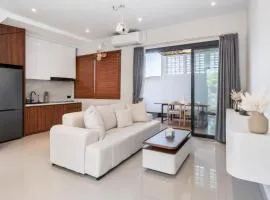 Kyzen Stay - Jacuzzi home near ferry terminal
