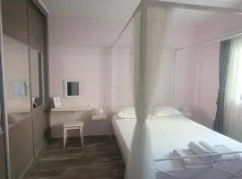 "ΙωΚαρ"