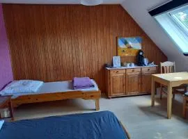 Ein Bett hostel-style für Wanderer und Pilger Jacobusweg - mit Pilgerpass auf Spendenbasis