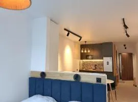 Sunset Residence 1321