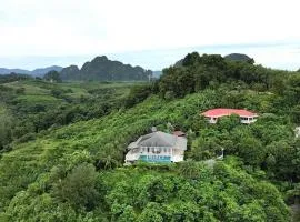 The Sunny Hill Estate Sea Views and Helipad