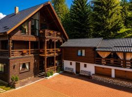 Wild Rose, hotel in Borşa