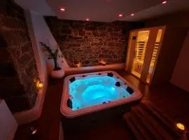 Exoria Luxury Rooms & SPA
