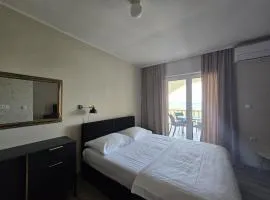 Olea 1930 - Room For 2 With Sea View And a Balcony