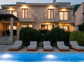Villa Zen Port