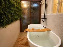 Outdoor Bathtub in Subic for Family and Group Stay