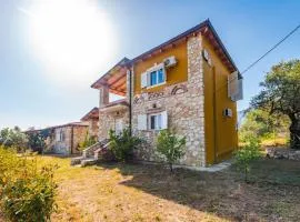 Siar The Large Villa by PikHost