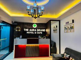 The Aura Grand Hotel and Cafe, hotel sa Patna