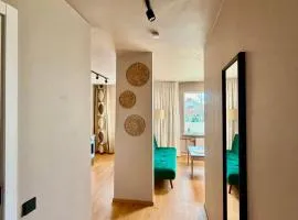 Freshly Renovated Black & Sand Studio