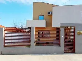 Sunny Family Vila Constanta