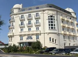 Studio Privé Standing -LE REGINA ET GOLF-