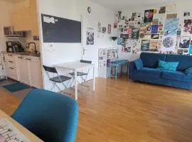 Studio lumineux avec terrasse et bureau - Proche Paris