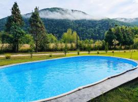 Садиба в горах, hotel v destinácii Solochin