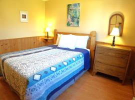 Upper Clements Cottages & RV Park: Annapolis Royal şehrinde bir otel