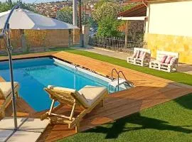 Pool house Axiothea