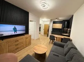 Apartament Dąb & Czerń