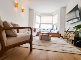 Sunny house with garden in Scheveningen!