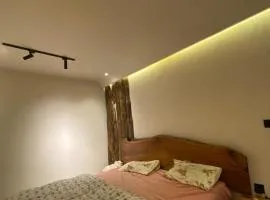 Hill Top Hotel