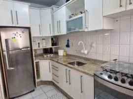 Apartamento em Criciúma para Conferencia das Mulheres ABBA - 3 min do evento