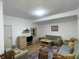 Bleon Apartment