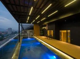 BBQ Hotel Lạng Sơn with Swimming Pool