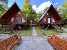 Glola A-Frame Cottages, ξενοδοχείο σε Glola