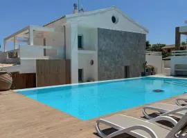 Awesome Home In Crotone