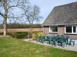 5 Bedroom Nice Home In Schalkhaar