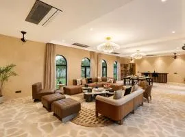ELIVAAS Prive Heaven Farm Pet-friendly 6-BHK Manor With Private Pool, Gazebo, Indoor Bar, Jacuzzis & Garden