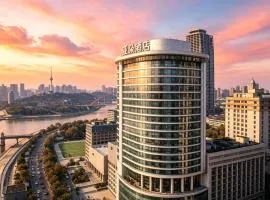 武汉江汉路江汉关江景亚朵酒店