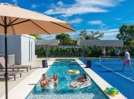 Villa Aurielle, Elegant 5BR Escape Near Miami Beach