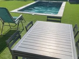 Maison lumineuse avec jardin au calme