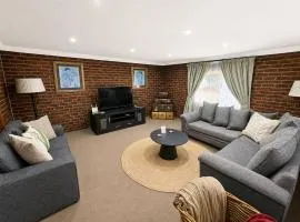 Avenue Blue Guesthouse
