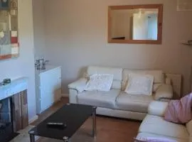 North Dublin 2-Bed House Sleeps 4