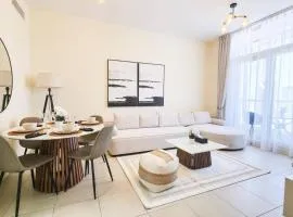 Bright 2BR Haven -Mangrove Breeze Retreat