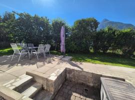 FeWo Aquileia Scuol, Gratisparken, Terrasse, Wifi, flexible Zimmerwahl, Familien, хотел в Скуол