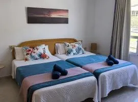 Acogedoras Habitaciones Privadas zona Costera Wifi
