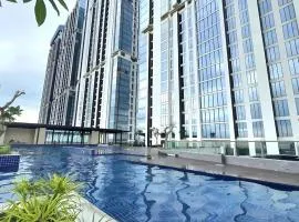 3BR Family Suite at Pollux Habibie by Pascal