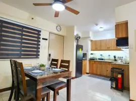 2BR Fully Air-Conditioned Staycation with Parking